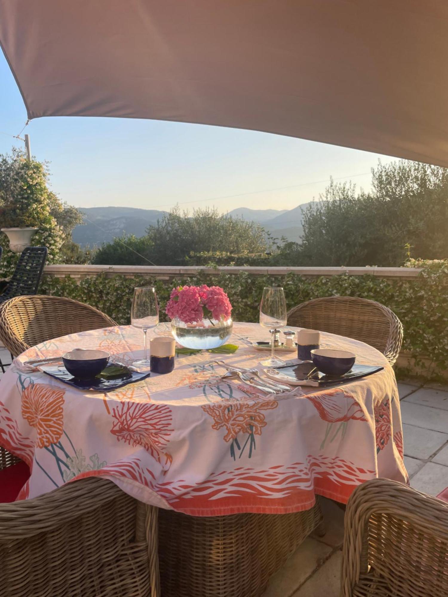 Mas De Provence En Riviera Hotell La Roquette-sur-Var Exteriör bild