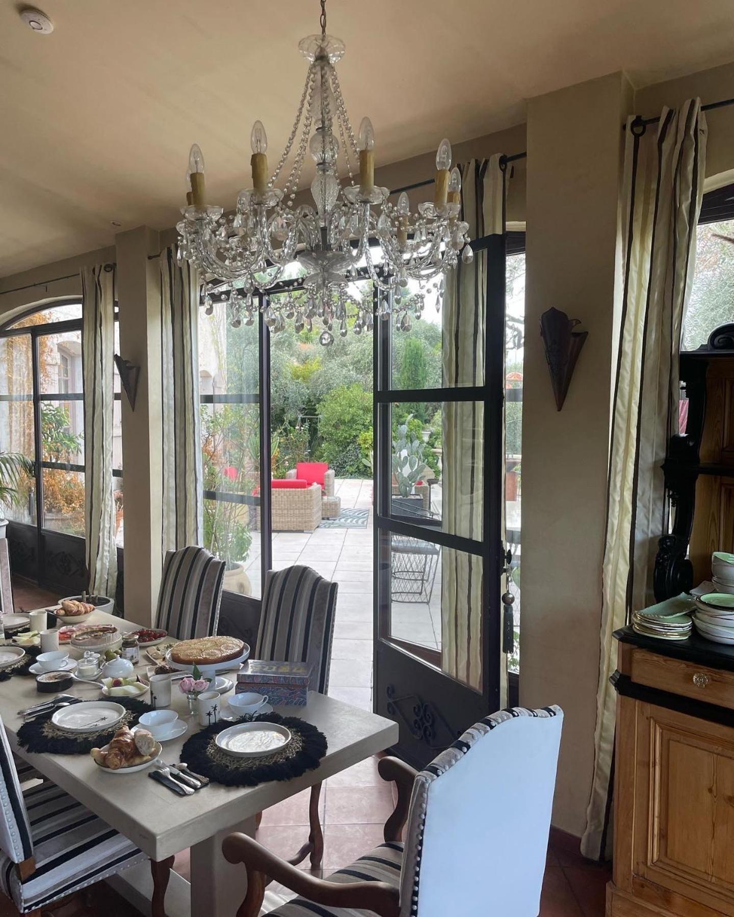 Mas De Provence En Riviera Hotell La Roquette-sur-Var Exteriör bild